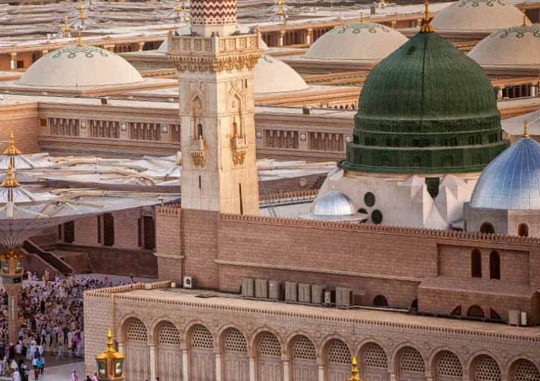 7 Nights 4 Star December Umrah Package